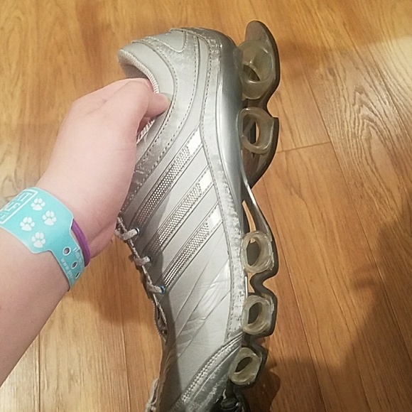 Womens adidas - Picture 2 of 3